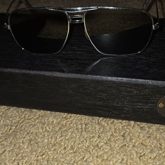 Sunnies Vintage As Is Unisex Women Men Sunglasses Sun Vacation Avaitor Gray Blac main image 9